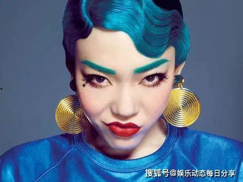 娱乐圈吃瓜小眼睛歌手